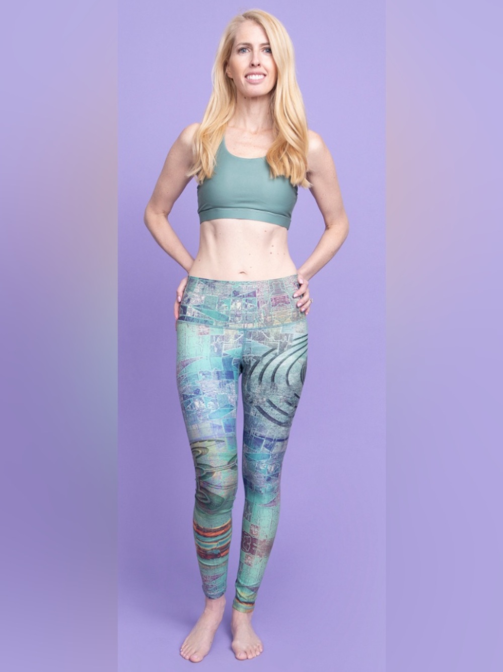 NWT/NIB Niyama Sol Crop Circles Barefoot Legging